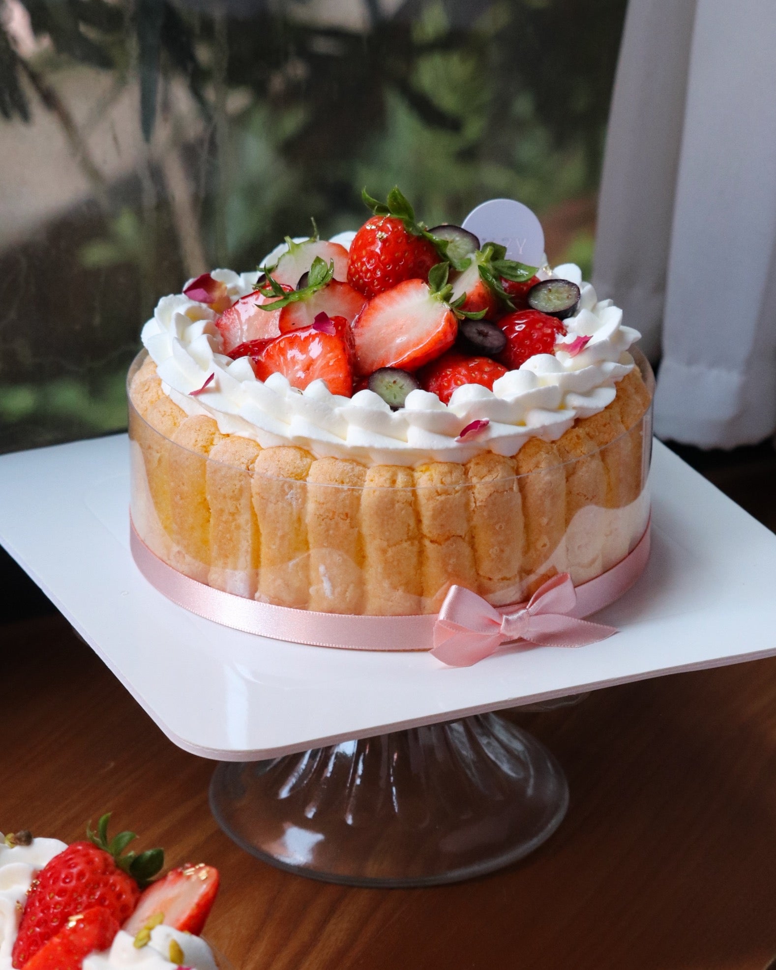 6吋草莓夏洛特—小農契作無毒草莓